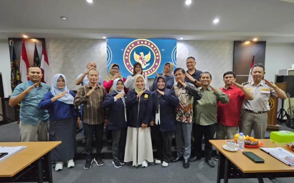 PEMAPARAN IDE PENGENDALIAN RISIKO IKAN INVASIF DAN PENYAKIT UDANG OLEH PRODI PSDA DI BALAI KARANTINA HEWAN IKAN DAN TUMBUHAN (BKHIT) JAWA TIMUR  