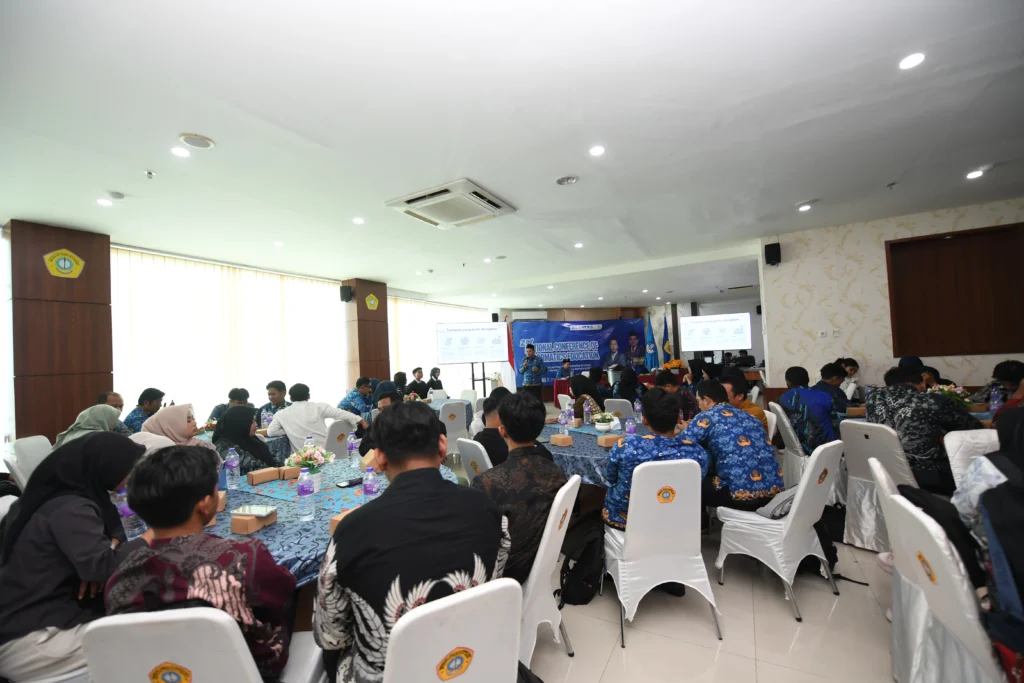 FKIP UTM Gelar 2nd NACIE, Bahas Pemanfaatan Generative AI untuk Kemandirian Belajar