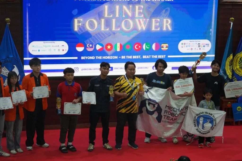 Mahasiswa Teknik UTM Raih Tiga Gelar Juara di ERIC 2026